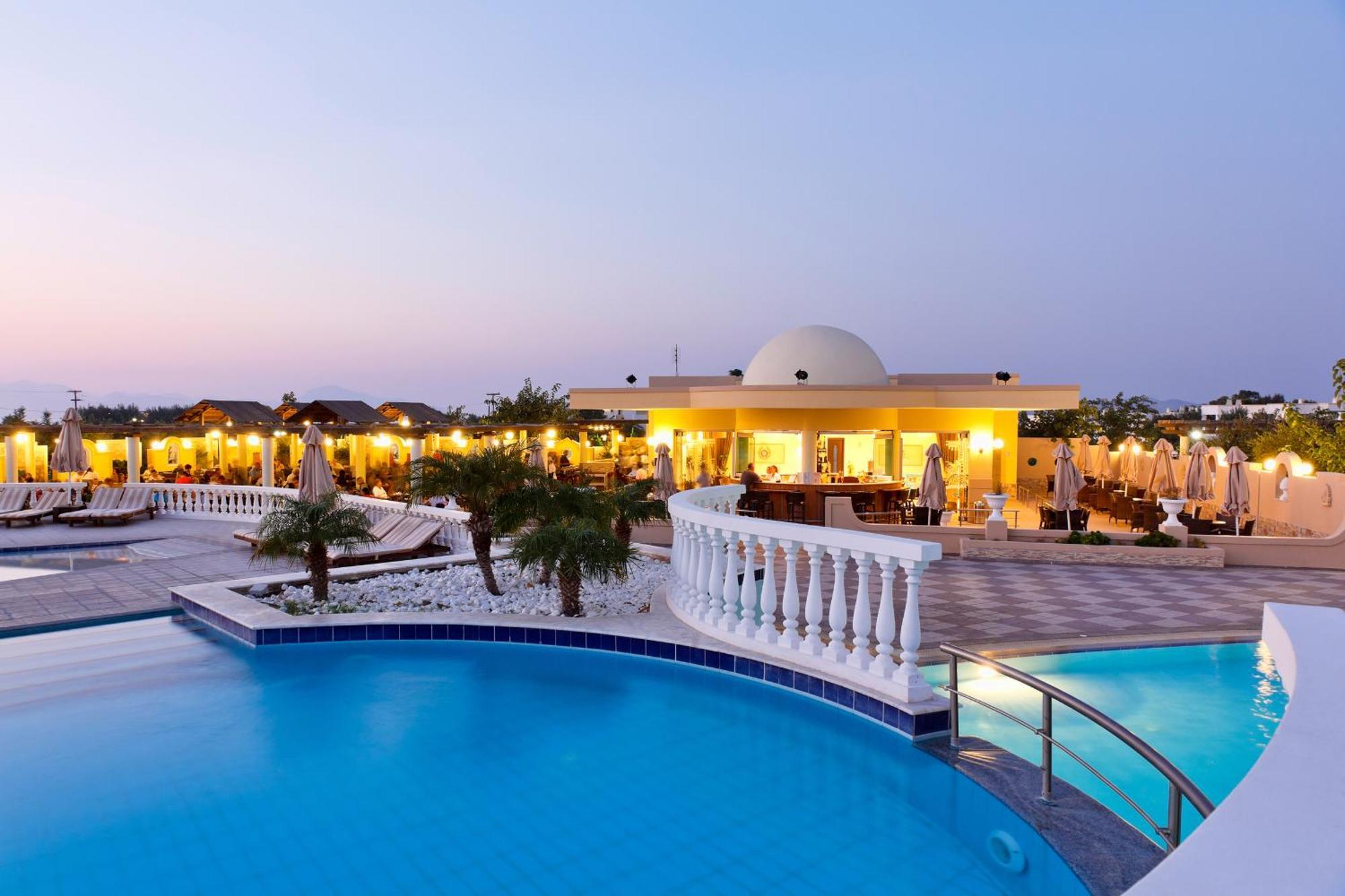Gaia Palace Marmari  Exterior photo