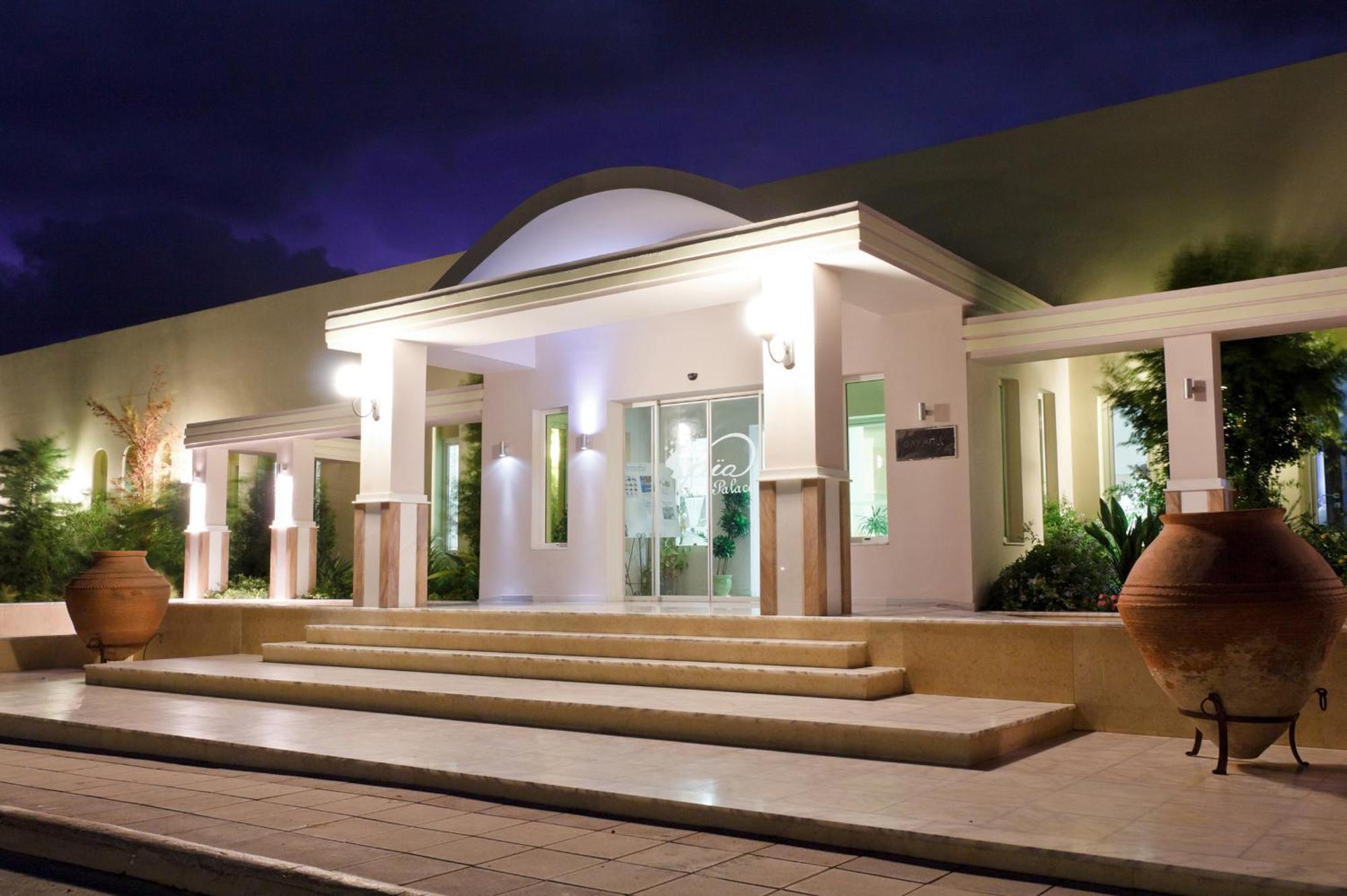 Gaia Palace Marmari  Exterior photo