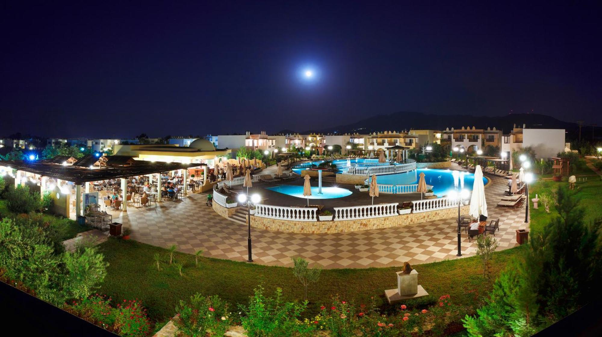 Gaia Palace Marmari  Exterior photo