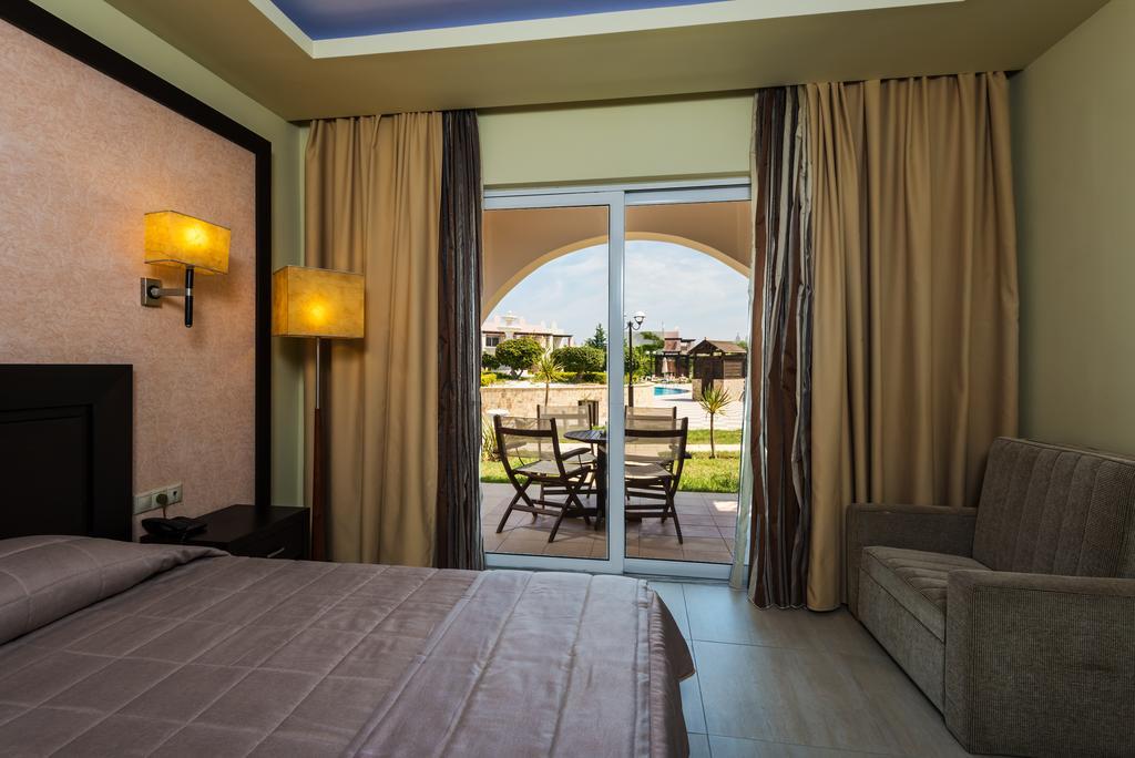 Gaia Palace Marmari  Exterior photo
