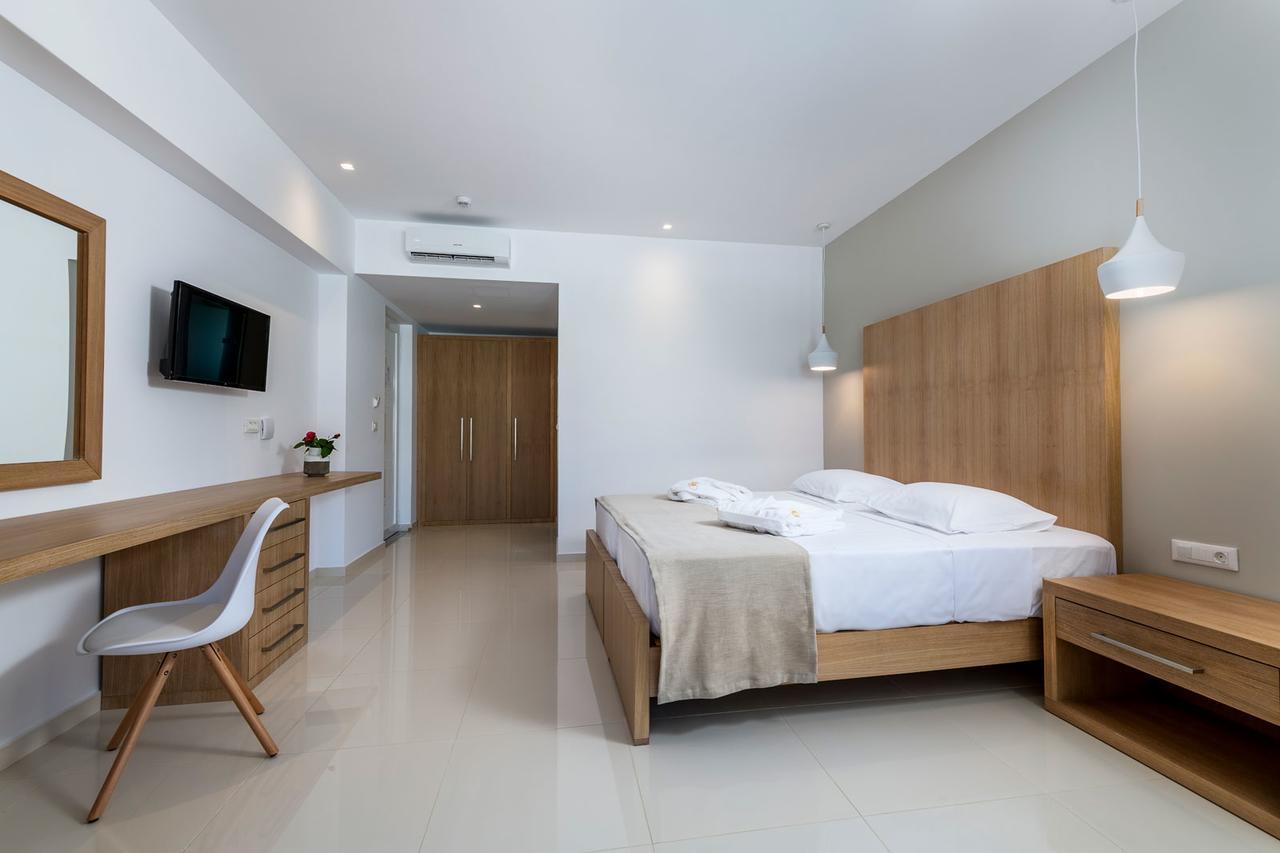 Gaia Palace Marmari  Exterior photo