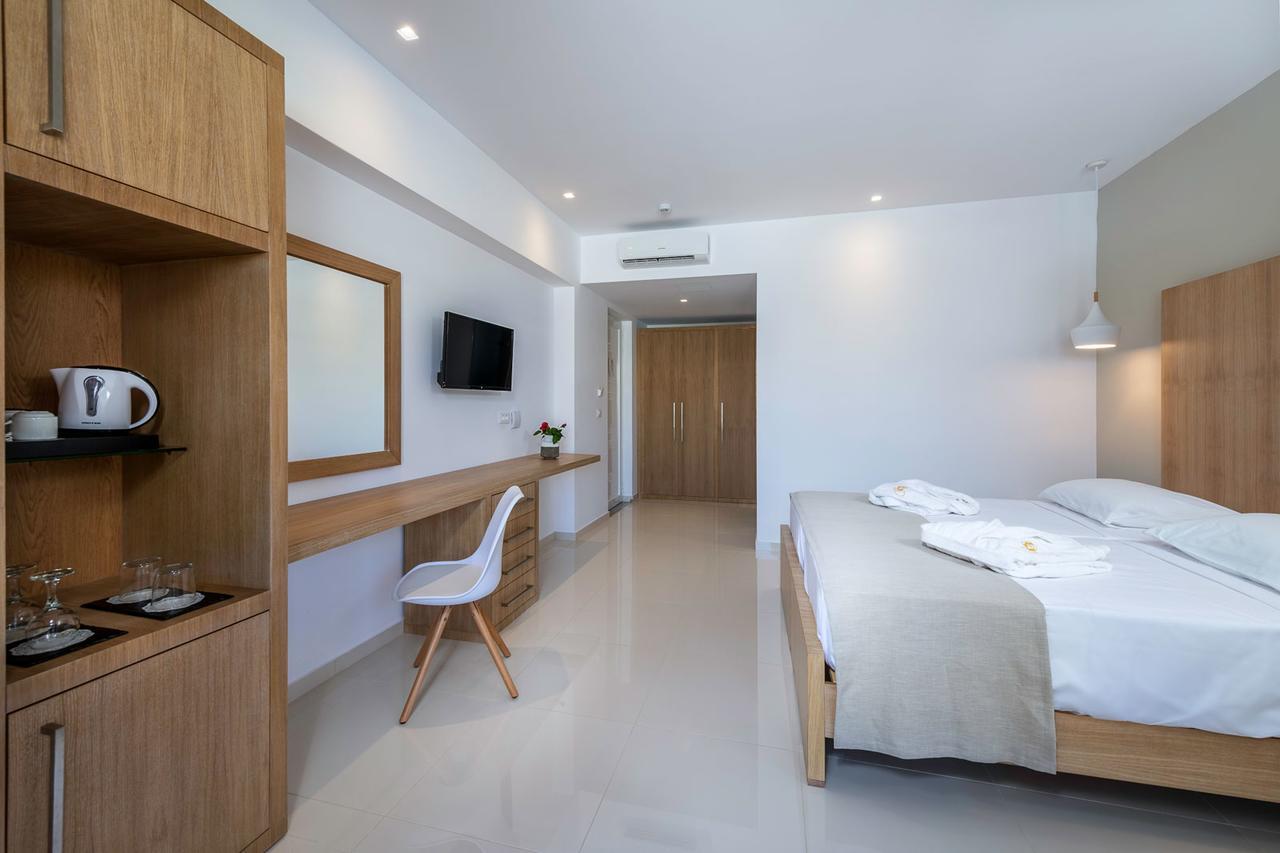 Gaia Palace Marmari  Exterior photo