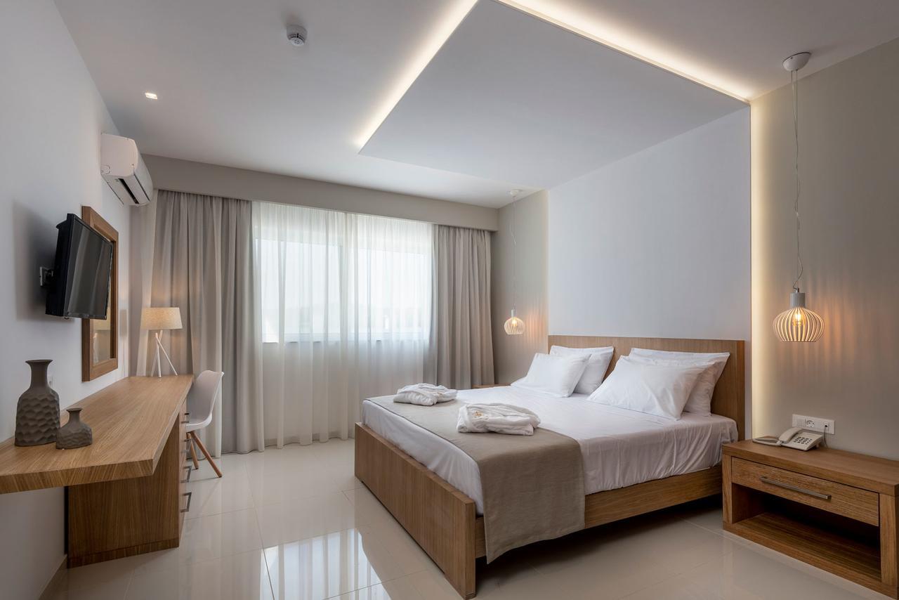 Gaia Palace Marmari  Exterior photo